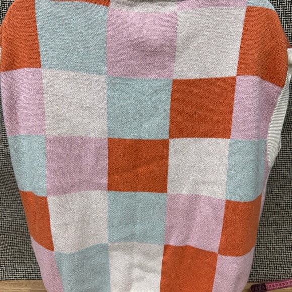 Checkered top from Amazon M - Picture 2 of 5